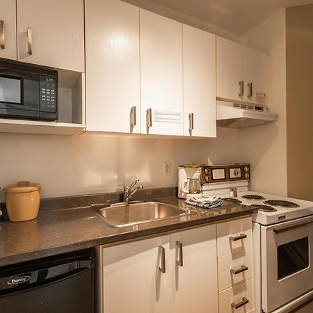 מונטריאול Hotel Le Roberval מראה חיצוני תמונה